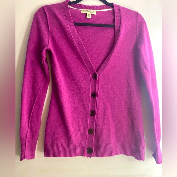 Banana Republic Pink Sweater - Picture 2 of 8